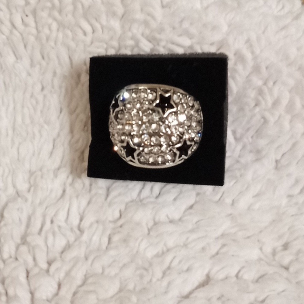 Reliable Radiance White Ring